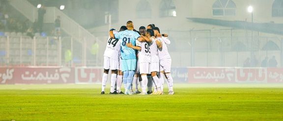 مسمومیت ۵ بازیکن مس رفسنجان چندساعت پیش از بازی با استقلال در تهران