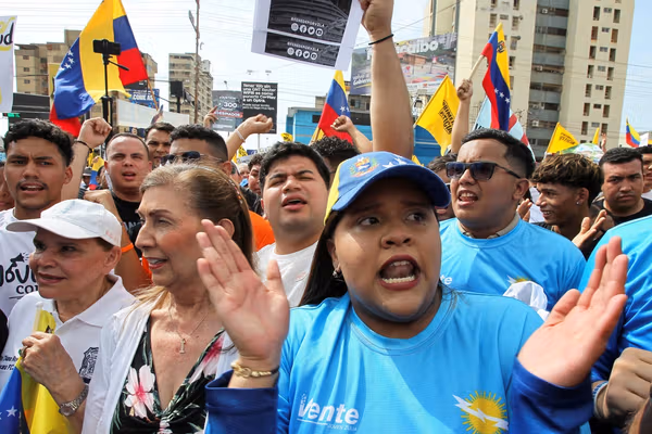 نظرسنجی گلد گلاو: ۷۲ درصد ونزوئلاییها پس از بازداشت مادورو، مسیر کشور را مثبت میدانند