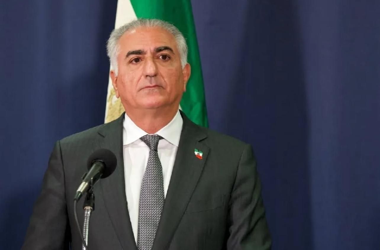 بیش از ۳۵۰ چهره دانشگاهی از شاهزاده رضا پهلوی برای رهبری دوران گذار حمایت کردند