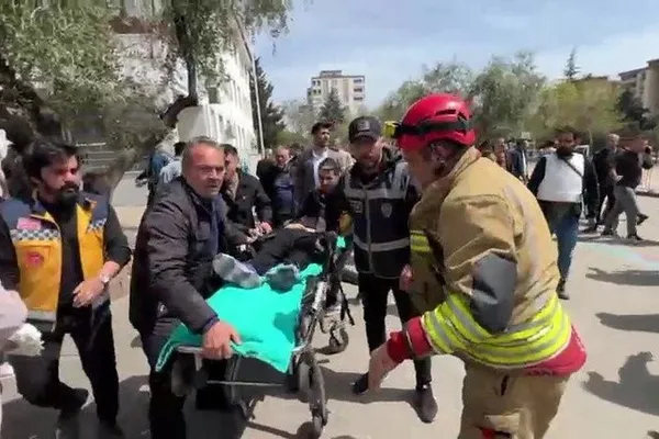 دو تیراندازی در دو مدرسه در دو روز؛ دانشآموزی در ترکیه ۹ نفر را کشت