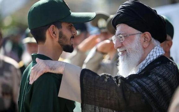 بلومبرگ: از بین بردن قدرت سپاه پاسداران نیازمند حمله زمینی به ایران است