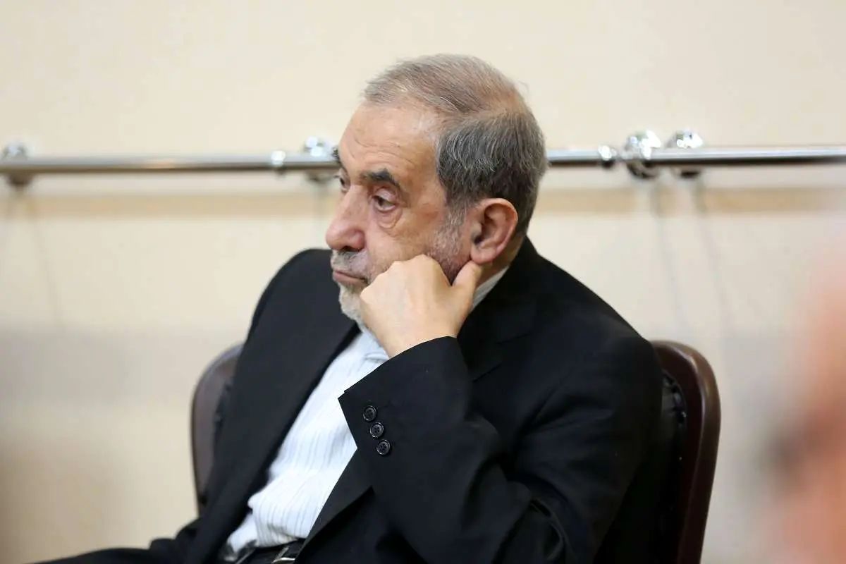 مشاور خامنه‌ای: ایران هموراه فقط در دفاع از خود دست به سلاح برده است