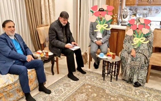 رادان در مراسم خواستگاری دختر یک مامور کشتهشده، در نقش پدر عروس حاضر شد