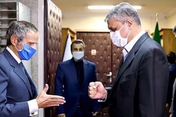 IAEA Chief Visiting Tehran Says Safeguards Issues Impact Nuclear Talks