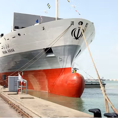 وزارت خزانهداری آمریکا ۱۴ کشتی، ۱۵ نهاد و ۲ فرد مرتبط با فروش نفت ایران را تحریم کرد