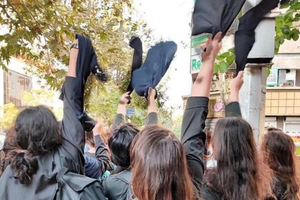 ۱۶ سازمان حقوق بشری: جهان به سرکوب حق انتخاب و سلامت زنان ایران اعتراض کند