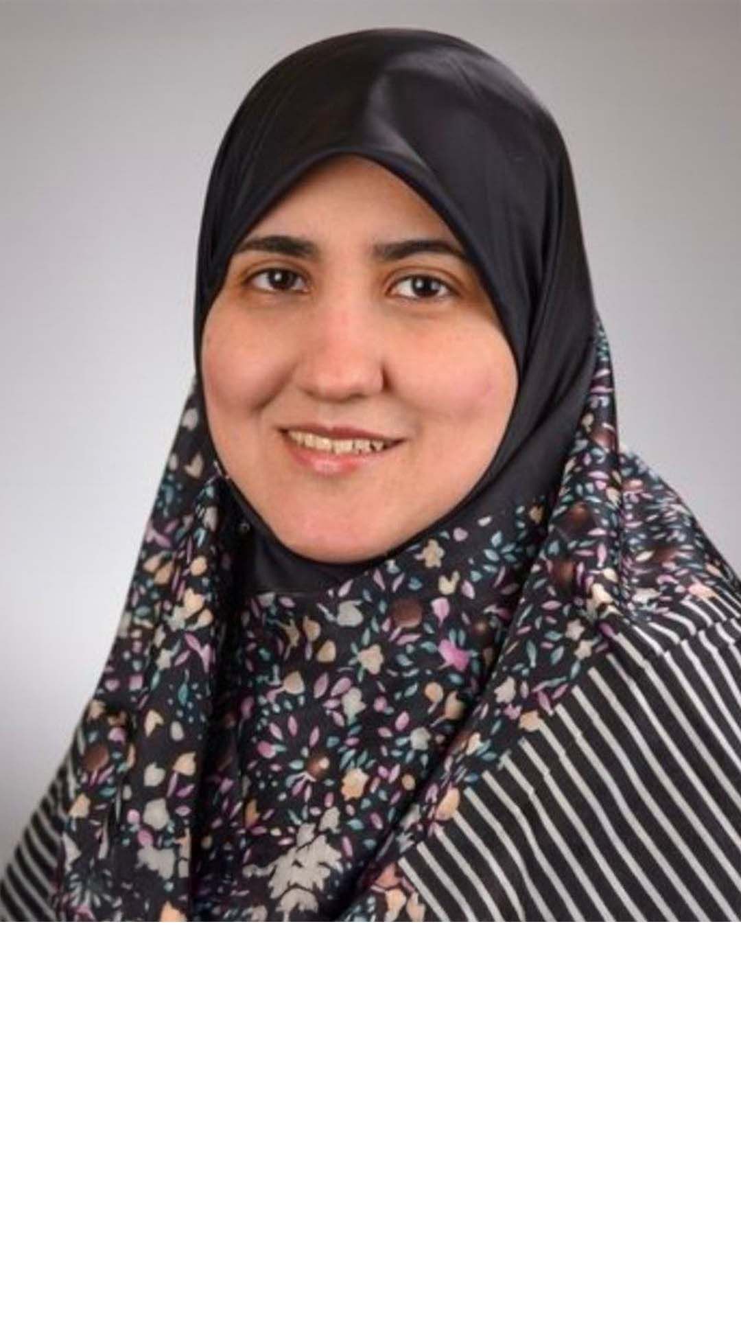 عضو بمجلس النواب الأميركي يطالب بسحب ترخيص ابنة أمين مجلس الأمن القومي الإيراني