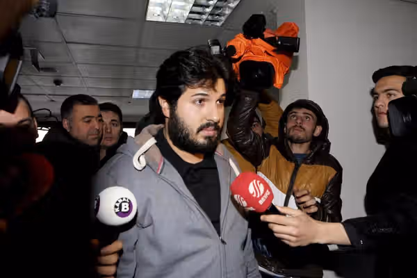 دوران زندان رضا ضراب، تاجری که به جمهوری اسلامی در دور زدن تحریمها کمک کرد، پایان یافت