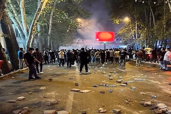 100 days after carnage: Iran economy reels from war, inflation, unemployment