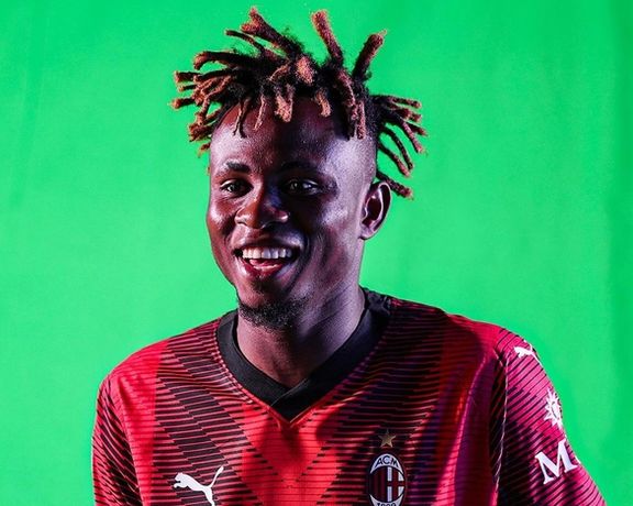 ساموئل چوکوئزه، ستاره ویاریال به میلان پیوست