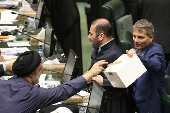 با بازشماری آرای انتخابات هیات رییسه مجلس ۶۹ رای که اضافه شمرده شده بود، کم شد