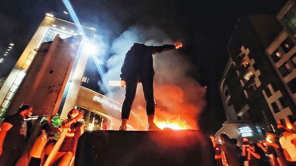 ۵۰۰ عضو دانشگاه ییل و رییس آن بر حمایت از خیزش مردم ایران برای حقوق بشر و زنان تاکید کردند