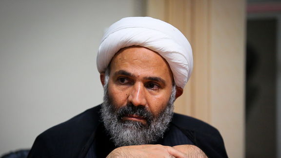 نماینده مشهد در مجلس: تحریمها فشار زیادی به مردم وارد کرده اما توانستیم مقاومت کنیم