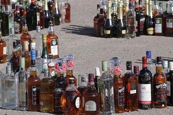 سخنگوی دانشگاه علوم پزشکی هرمزگان:تعداد جان باختگان مسمومیت الکل در بندرعباس به ۵ نفر رسید