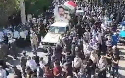 مراسم تدفین رضا صفدری عضو سپاه پاسداران که در سوریه کشته شد