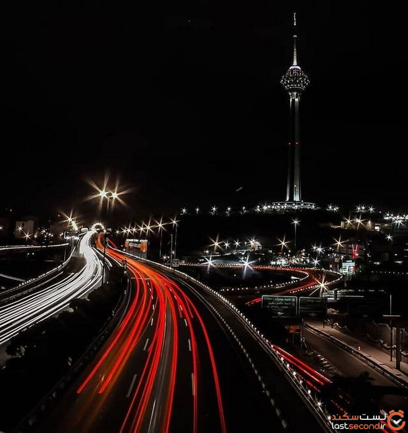 گزارش‌ها از شنیده شدن صدای انفجار و پدافند در تهران، تبریز و کرج