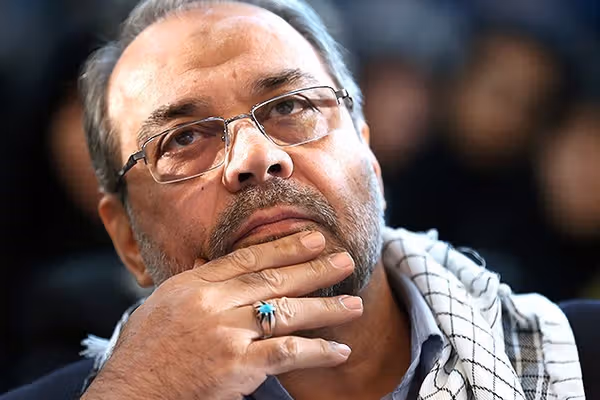 فرمانده سپاه محمد باقر ذوالقدر را بهعنوان دبیر شورایعالی امنیت ملی به پزشکیان تحمیل کرد