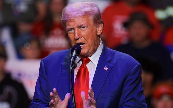 دونالد ترامپ: وزارت دادگستری بدون هیچ دلیلی محافظهکاران را تحت تعقیب قرار داده است