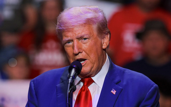 دونالد ترامپ: ببیشتر از روسیه باید نگران ورود قاچاقچیان و قاتلان باشیم تا مثل اروپا نشویم