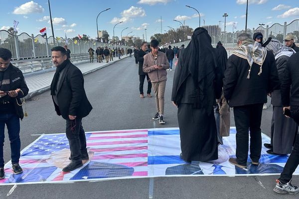 US lawmaker blasts Baghdad parade honoring Nasrallah, trampling Trump’s image