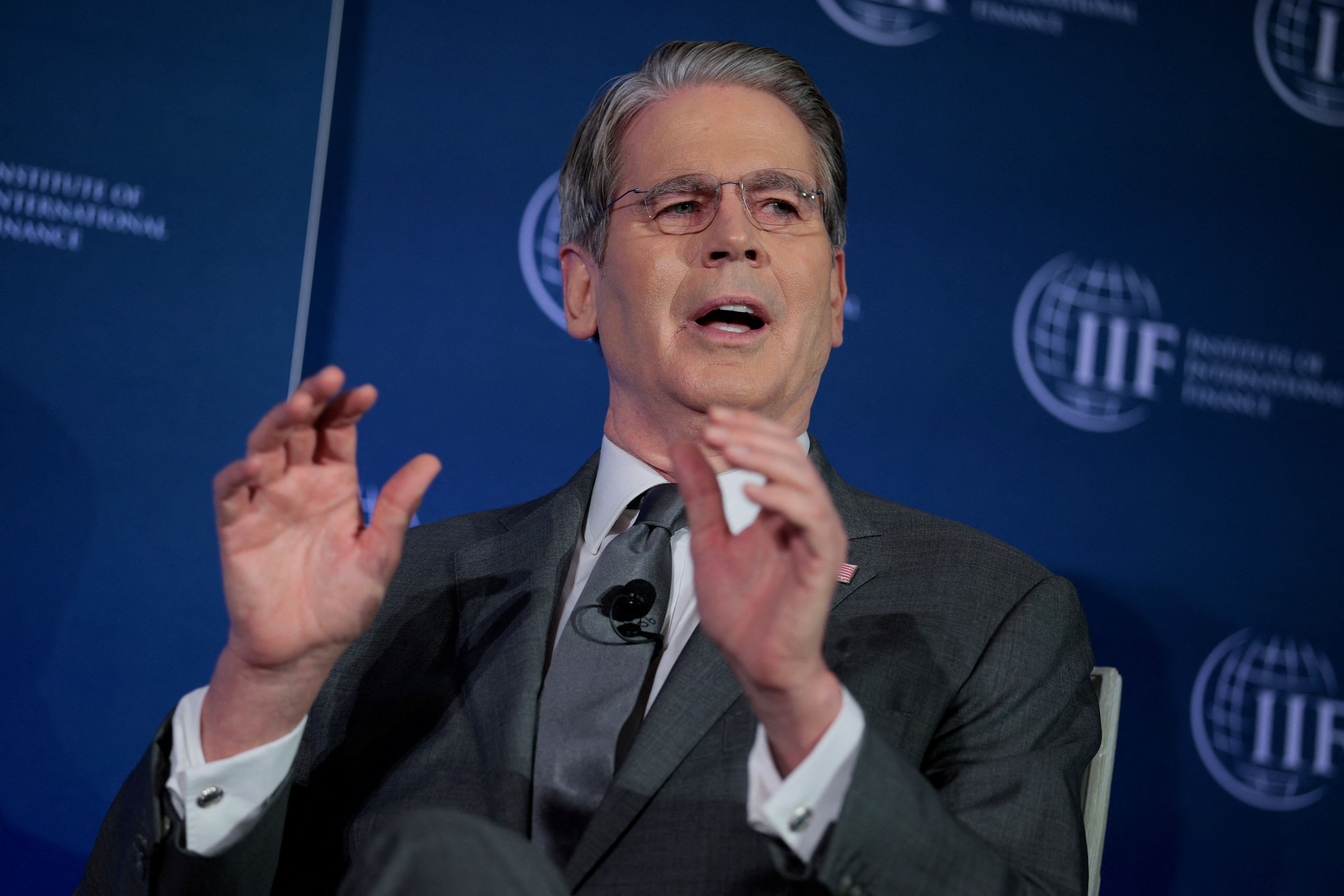 مقام دولت آمریکا: با تمام قوا وارد «خشم اقتصادی» علیه جمهوری اسلامی می‌شویم