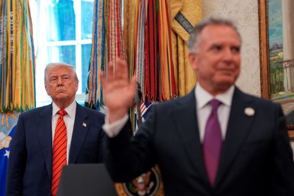 "أكسيوس": العرض السري الأميركي لإيران يتضمن السماح بتخصيب محدود لليورانيوم