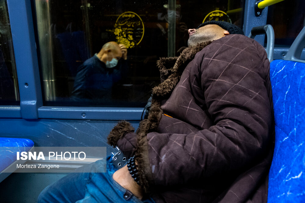 رییس شورای شهر تهران موضوع اتوبوس‌خوابی را «مبحث حاشیه‌ای» خواند 