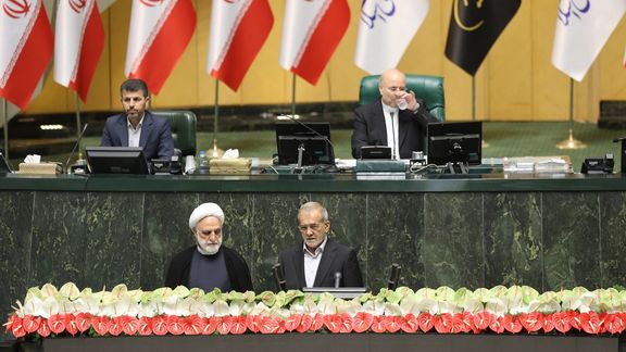 Iran's new president takes oath of office in presence of regional proxies