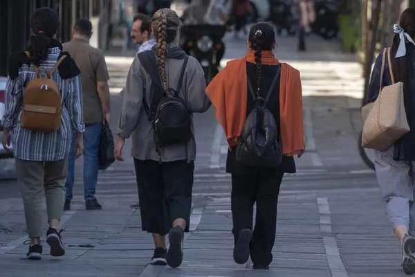 نوار بهداشتی در یک سال بهطور میانگین ۳۰۰ درصد گران شده است