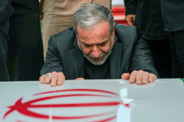 عراقجی: من يخاف الحرب تُفرض عليه.. وتجارب التفاوض مع أميركا لم تنجح