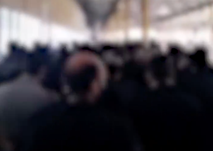 الانتفاضة الشعبية في إيران: تصاعد إضرابات العمال والموظفين ودعوات لإضراب عام يوم الخميس