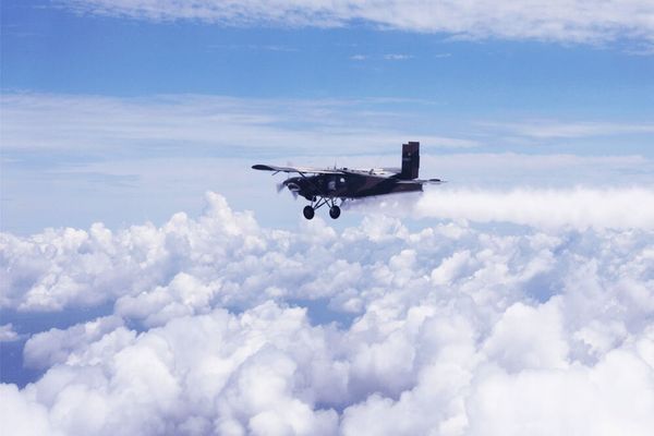 رسانههای ایران از آغاز بارورسازی ابرها با هواپیما در حوضه آبریز دریاچه ارومیه خبر دادند