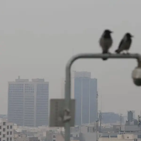 Severe air pollution grips Tehran and Khuzestan despite rainfall