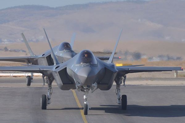 "نيويورك تايمز": اعتقال موظف حكومي أميركي بتهمة تسريب وثائق حول خطط إسرائيل لمهاجمة إيران