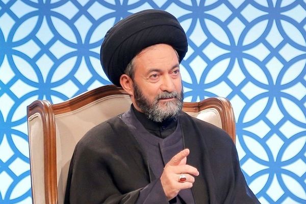 ممثل خامنئي في أردبيل: أطلقنا 250 صاروخا على إسرائيل... لكن قلوبنا لم تبرد