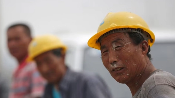 وزارت راه و شهرسازی: بیان اینکه زندانیان چینی برای کار به ایران میآیند تشویش اذهان است