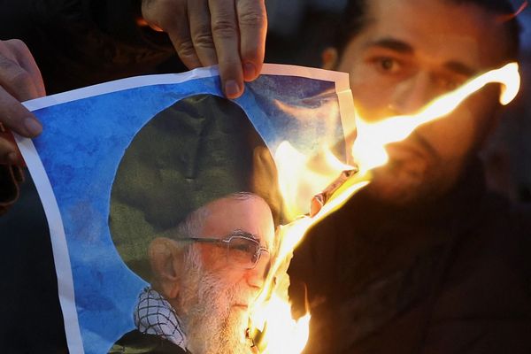 درخواست ۶۰ حقوقدان از سازمان ملل برای فعالسازی مسئولیت جهانی در قبال جنایت در ایران