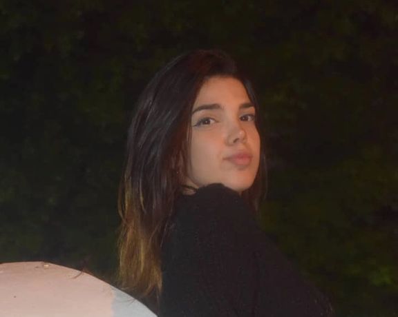 مایسا (فاطمه) اکبری، همزمان با مراسم چهلم آرمیتا گرواند بازداشت شده و در زندان اوین است