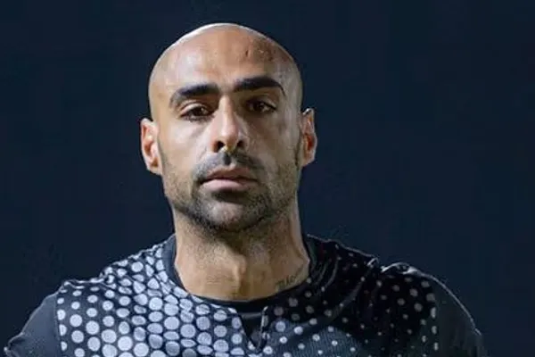 سنگربانی که در زمین مردم ماند؛ روایت روزبه سینکی