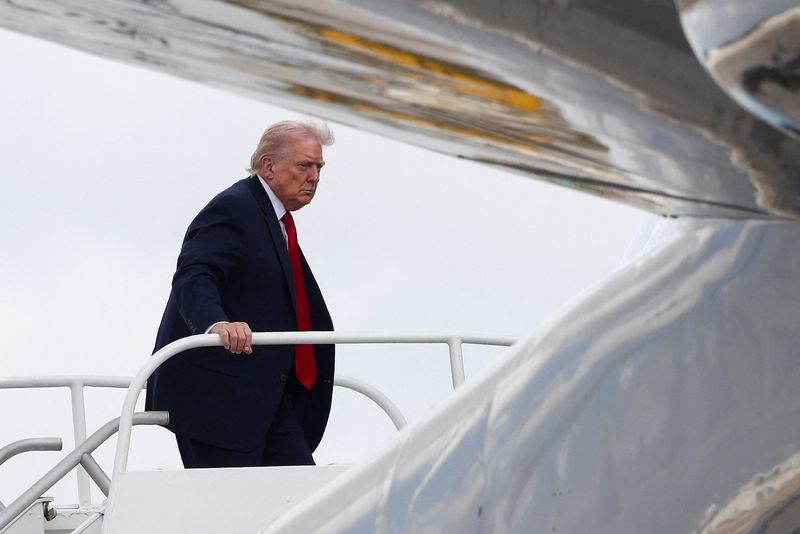 ترامپ: رهبر بعدی ایران باید به تایید کاخ سفید برسد و گرنه دوام نخواهد آورد