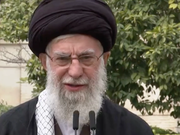 علی خامنهای: حضور مردم در انتخابات حماسهآمیز بود