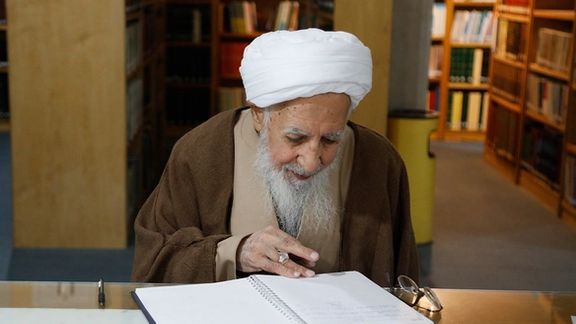 مرجع ديني إيراني: أميركا لديها تاريخ ولكن ليس لديها جغرافيا