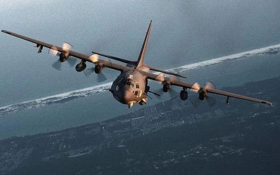 صحيفة بريطانية: الولايات المتحدة أرسلت مقاتلات استعدادًا لضرب إيران بعد قمع المتظاهرين