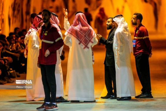 Officials of Saudi Arabia’s Al-Ittihad team discussing with Iranian officials at Esfahan’s Naghsh-e- Jahan Stadium before the AFC match that was cancelled (October 2023)