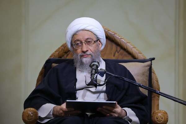 آملی لاریجانی: پیوستن ایران به افایتیاف در دستور کار مجمع تشخیص قرار ندارد