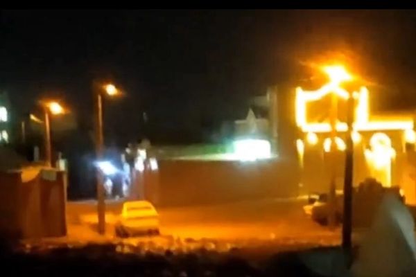 أوقع قتيلًا و3 جرحى.. اشتباك مسلح في "زاهدان" بجنوب شرق إيران