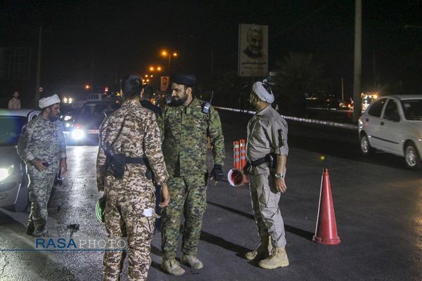 مقتل شابين إيرانيين على يد "الباسيج" والحرس الثوري في نقاط تفتيش بـ "أصفهان ومازندران"