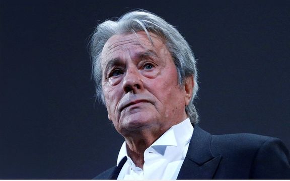 رییسجمهوری فرانسه: آلن دلون یک یادگار ملی برای فرانسه است