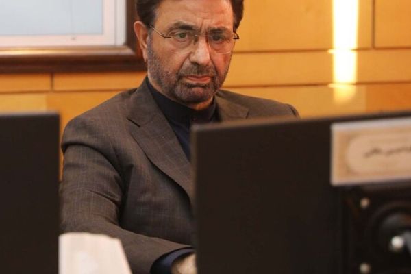 برلماني إيراني: أميركا بعثت برسائل.. لكن طهران "ليس لديها نية للتفاوض"