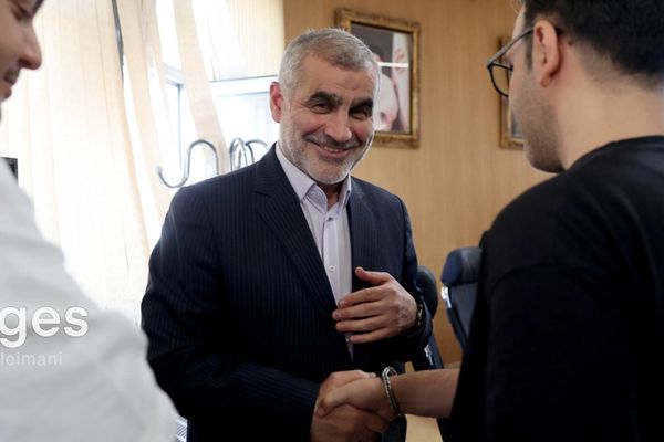 نایب رییس مجلس: جنگ هنوز تمام نشده و دشمن آمده ما را نابود کند